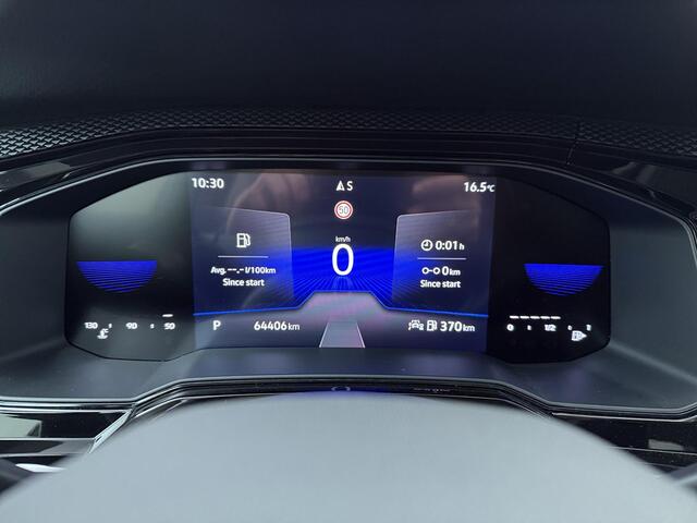 Volkswagen Taigo 1.0 TSI Life | Automaat | Adaptive Cruise Control | Achteruitrijcamera | Navigatie | Stoelverwarming | Keyless |