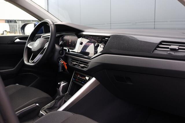 Volkswagen Taigo 1.0 TSI Life Business Automaat | Panoramadak | Stoelverwarming | IQ Light | Active Info Display | 17 Inch | Apple Carplay / Android Auto