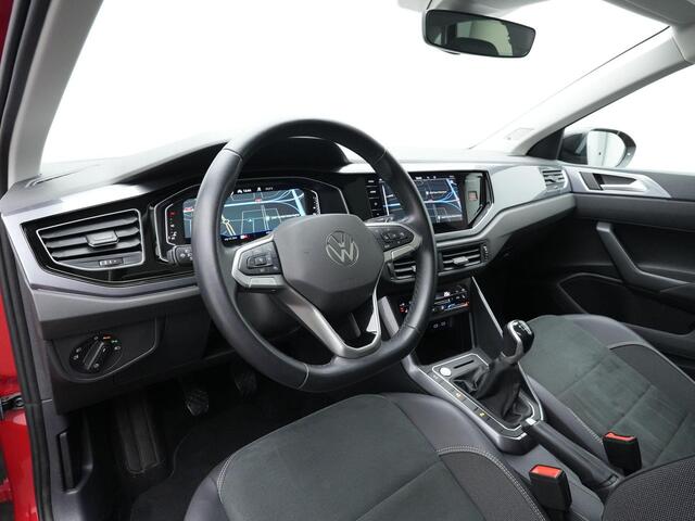 Volkswagen Taigo 1.0 TSI 115 pk Style | Panoramadak | IQ Light | Beats | Achteruitrijcamera | Adaptive Cruise | Stoelverwarming