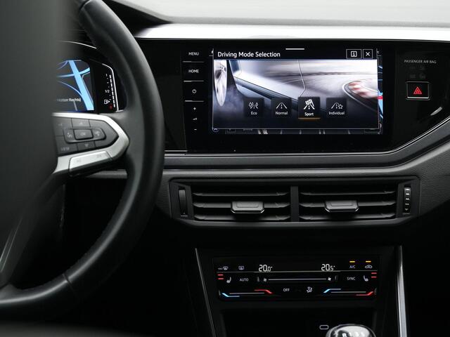 Volkswagen Taigo 1.0 TSI 115 pk Style | Panoramadak | IQ Light | Beats | Achteruitrijcamera | Adaptive Cruise | Stoelverwarming