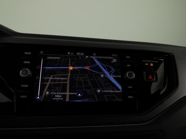 Volkswagen Taigo 1.0 TSI R-Line | DSG Automaat | Camera | Stoelverwarming | Apple Carplay & Android Auto |