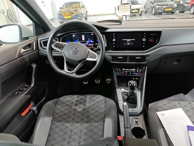 Volkswagen Taigo 1.0 TSI R-Line Parkeersensoren / Navigatie / Comfort + multimedia pakket / LED verlichting / Clima / Camera