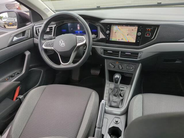 Volkswagen Taigo 1.0 TSI Life / AUTOMAAT/ PARK. SENSOREN/ NAVI/ VIRTUAL COCKPIT/ 16" LMV