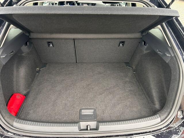 Volkswagen Taigo 1.0 TSI DSG LIFE PDC/CLIMA/CARPLAY/STOELVERW