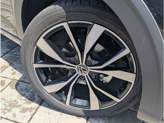 Volkswagen Taigo 1.0 TSI R-Line Edition 115Pk DSG7 | IQ-Drive | 18'' Misano | Camera | Stoelverw. |
