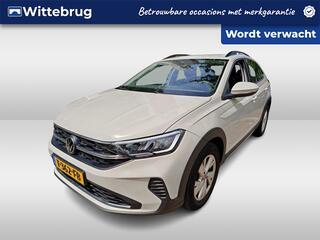 volkswagen-taigo-1.0-tsi-life-apple