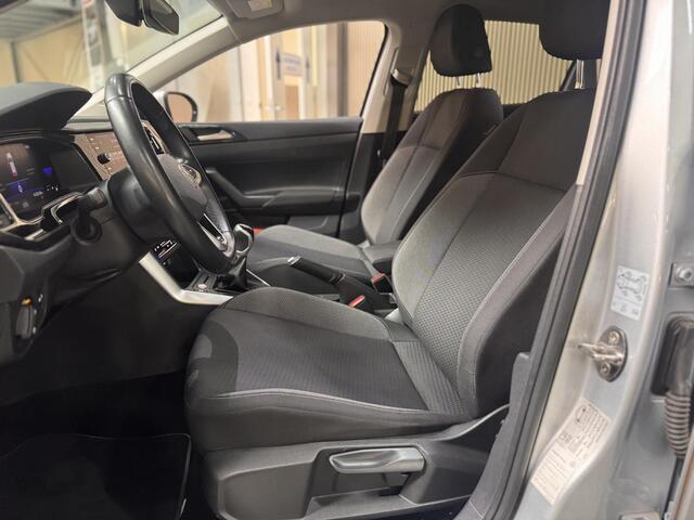 Volkswagen Taigo 1.0 TSI Life Business Navi Camera Stoelverwarming Adapt Cruise Climat Privacy glass Dealeronderhouden
