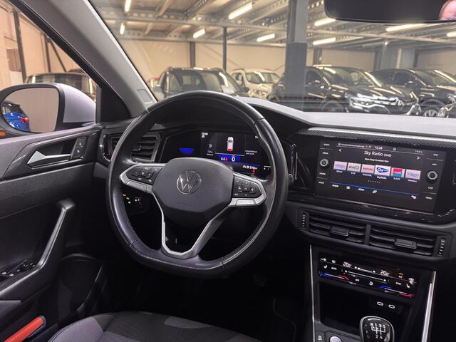 Volkswagen Taigo 1.0 TSI Life Business Navi Camera Stoelverwarming Adapt Cruise Climat Privacy glass Dealeronderhouden