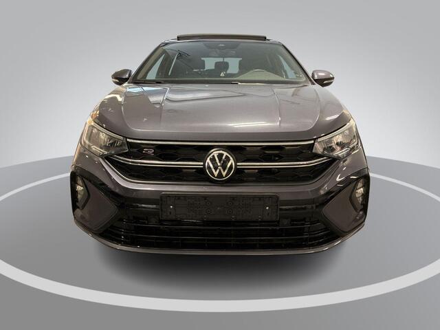 Volkswagen Taigo 1.0 TSI 115pk R-Line · Panoramadak · Apple/Android Car Play · Adaptive Cruise Control · Sfeerverlichting · LED Koplampen · 17"Velgen ·