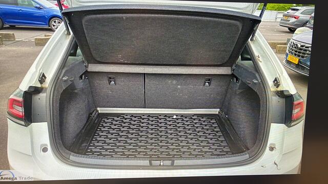 Volkswagen Taigo BWJ 2022 | 1.0 TSI R-Line Business AUTOMAAT | CAMERA A | VIRT. COCKPIT | PDC 2X | DONKER GLAS | 18'' LMV | CLIMA | NAVI |