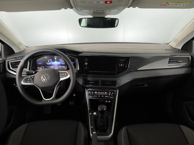 Volkswagen Taigo Life Edition 1.0 TSI 95 PK 5 versn. Hand | Climatronic | Trekhaak | Stoelverwarming | Camera |