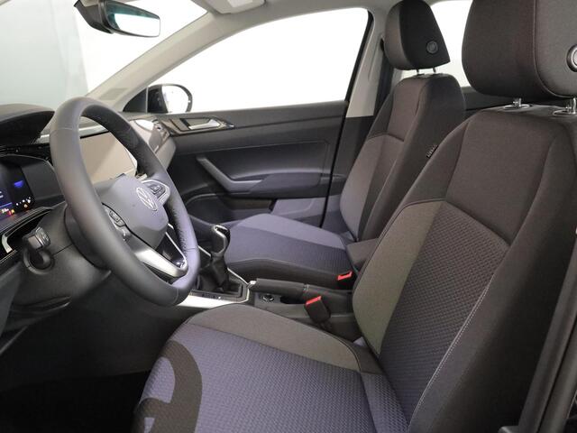 Volkswagen Taigo Life Edition 1.0 TSI 95 PK 5 versn. Hand | Climatronic | Trekhaak | Stoelverwarming | Camera |