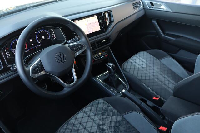 Volkswagen Taigo 1.5 TSI R-Line | Trekhaak | Camera | ACC |