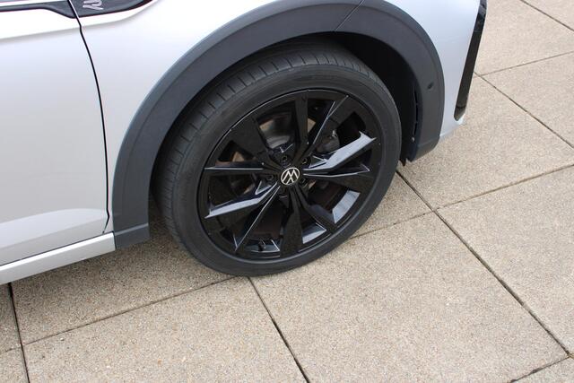 Volkswagen Taigo 1.5 TSI R-Line Business AUTOMAAT SCHUIFDAK, NAVIGATIE, ACHTERUITRIJCAMERA