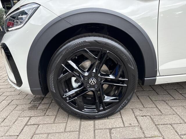Volkswagen Taigo 1.0 TSI DSG R-LINE BLACK STYLE PANO-DAK/CAMERA/ACC/IQ/STOELVERW/CARPLAY