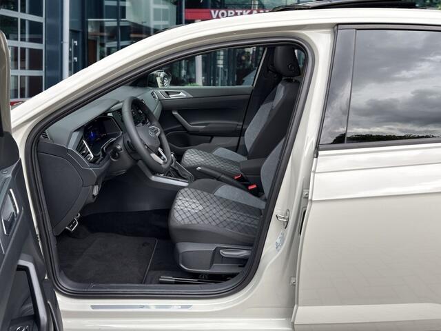 Volkswagen Taigo 1.0 TSI DSG R-LINE BLACK STYLE PANO-DAK/CAMERA/ACC/IQ/STOELVERW/CARPLAY