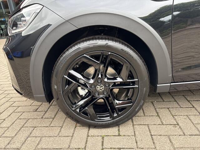 Volkswagen Taigo 1.5 TSI DSG R-LINE BLACK STYLE AFN.TREKHAAK/CAMERA/ACC/IQ/STOELVERW/CARPLAY
