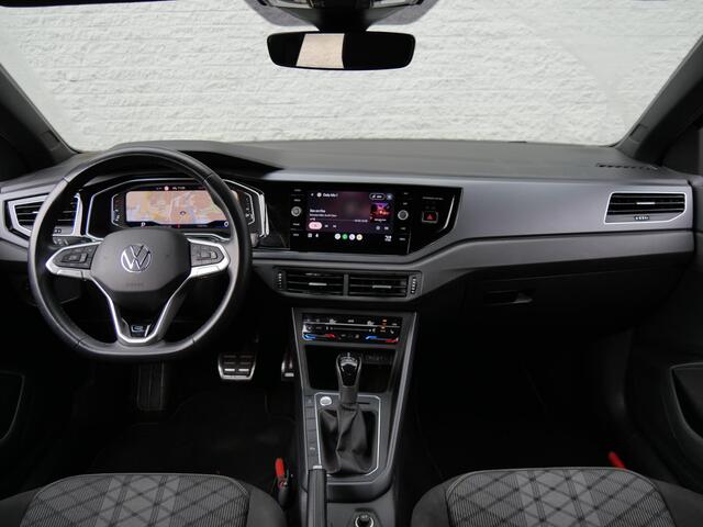 Volkswagen Taigo 1.0TSi R-LINE/ BLACK STYLE PACK/ CAMERA/ KEYLESS/ MATRIX LED/ NL-AUTO