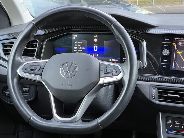 Volkswagen Taigo 1.0 TSI Life | Camera | Climate control | Stoelverwarming |