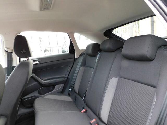 Volkswagen Taigo 1.0 TSI Life Business 1e EIGENAAR! CARPLAY/ANDROID! STOELVERW! NAVI! DEALER ONDERHOUDEN!