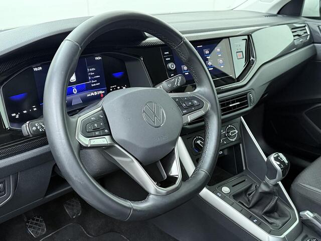 Volkswagen Taigo 1.0 TSI Life Edition | 95 PK | Adaptive Cruise Control | Achteruitrijcamera | Travel Assist | Keyless Entry | LED verlichting | Parkeersensoren | Stoelverwarming | Apple Carplay / Android Auto |