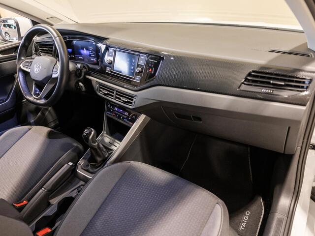 Volkswagen Taigo 1.0 TSI Life / 95pk / Achteruitrij camera / Automatische klimaatregeling / NAP / Dealer onderhouden /