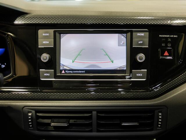 Volkswagen Taigo 1.0 TSI Life / 95pk / Achteruitrij camera / Automatische klimaatregeling / NAP / Dealer onderhouden /