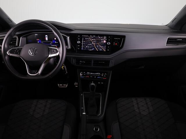 Volkswagen Taigo 1.0 TSI R-Line Edition 115 PK | Automaat (DSG) | Navigatie | Parkeersensoren | Stoelverwarming | verlengde garantie
