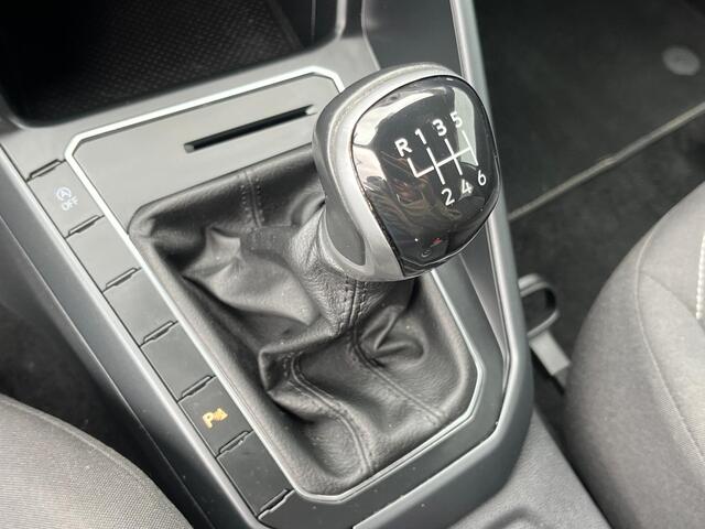 Volkswagen Taigo 1.0 TSI R-Line