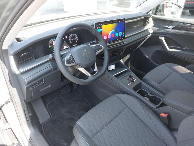 Volkswagen Tayron Life Edition 1.5 eHybrid 204 pk 6 versn. DSG · Comfort pakket · Trekhaak incl. aanhangermanoeuvreerhulp (trailer assist) · MEGA Sale