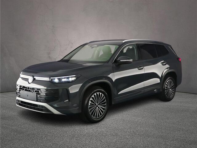Volkswagen Tayron Life Edition 1.5 TSI eHybrid 204pk DSG Automaat Trekhaak, Adaptive cruise control, Achteruitrijcamera, Elektrische achterklep, Stoelverwarming, LED koplampen