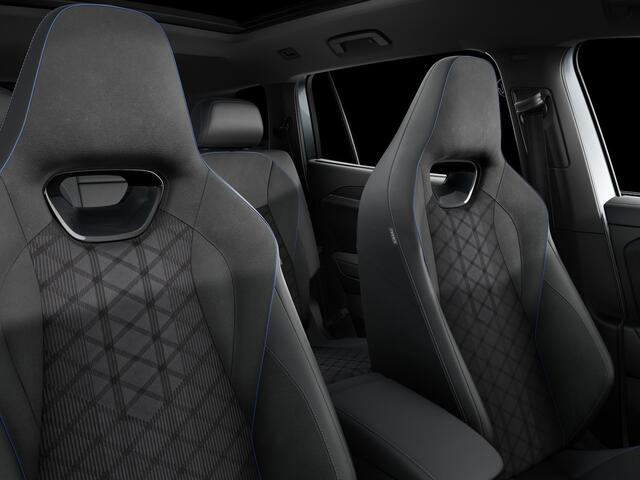 Volkswagen Tayron R-Line Edition 1.5 eHybrid 204 PK | Trekhaak | Stoel- & Stuurverwarming | Panoramadak | Elektrische Kofferklep |