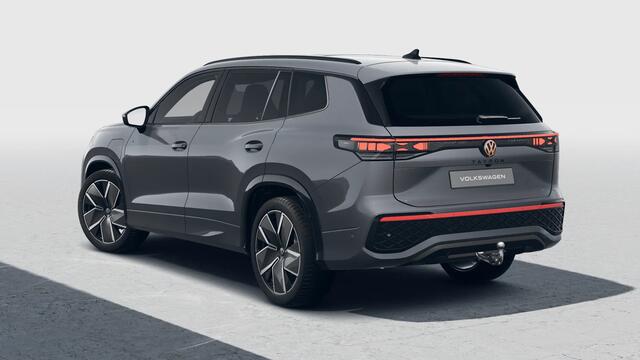 Volkswagen Tayron 1.5 eHybrid 204 6DSG R-Line Edition | 'App-Connect' draadloze smartphone integratie | Automatische afstandsregeling (Adaptive Cruise Control) | Black Style Pakket