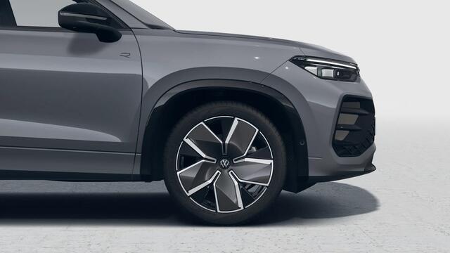 Volkswagen Tayron 1.5 eHybrid 204 6DSG R-Line Edition | 'App-Connect' draadloze smartphone integratie | Automatische afstandsregeling (Adaptive Cruise Control) | Black Style Pakket