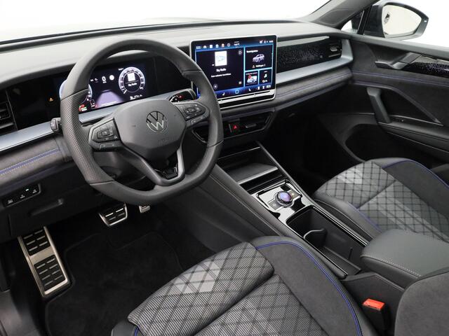 Volkswagen Tayron NEW 1.5 eHybrid R-Line Edition | PANO | CAMERA | ADAPTIVE | IQ LIGHT | KEYLESS | STOEL- EN STUURVERW. | STOELMASSAGE