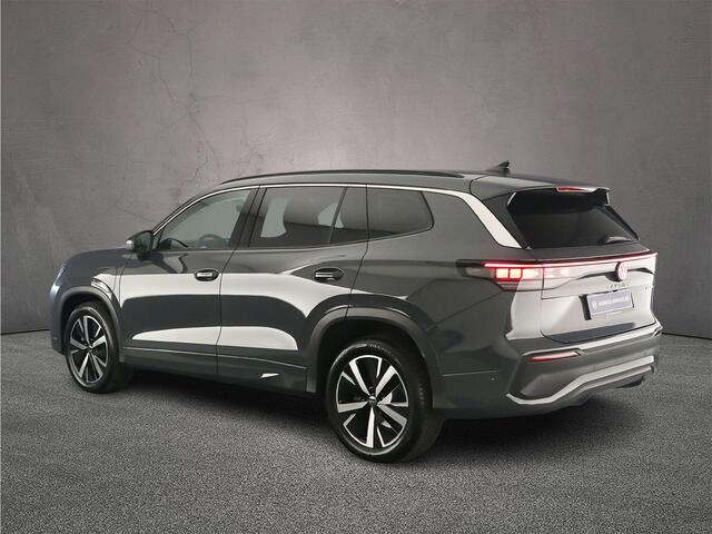 Volkswagen Tayron Life Edition 1.5 TSI eHybrid 204pk DSG Automaat Adaptive cruise control, Achteruitrijcamera, Elektrische achterklep, LED koplampen, Navigatie, Stoelverwarming