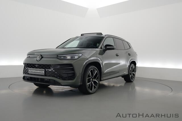 Volkswagen Tayron 1.5 eHybrid R-Line 272pk | Pano | HUD | Harman Kardon | Massage | Keyless | IQ Light | Stoel- Stuurverw.
