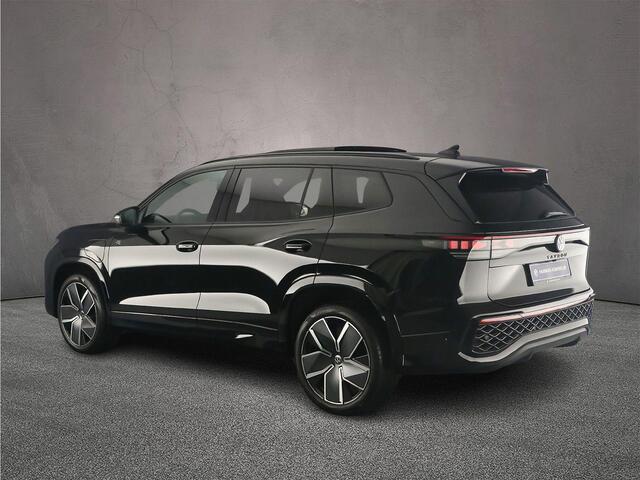 Volkswagen Tayron R-Line Edition 1.5 TSI eHybrid 272pk DSG Automaat Trekhaak, Panoramadak, Black Style, Adaptive cruise control, Elektrische achterklep, 360 camera