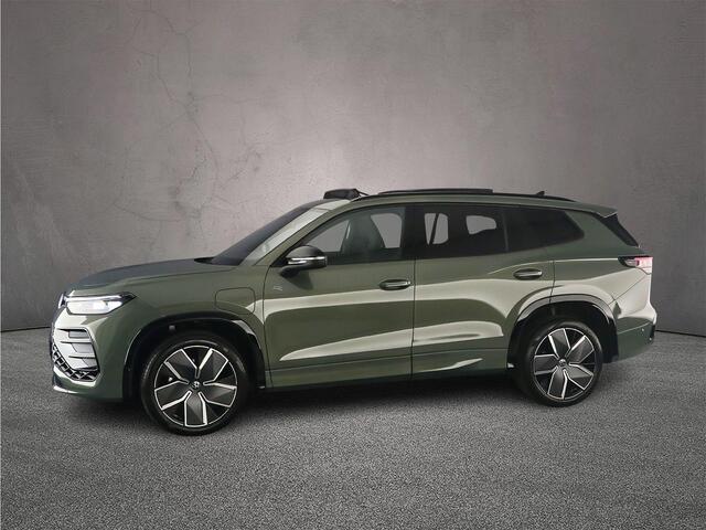 Volkswagen Tayron R-Line Edition 1.5 TSI eHybrid 272pk DSG Automaat Trekhaak, Panoramadak, Navigatie, Black Style, Adaptive cruise control, 360 camera, Achteruitrijcamera