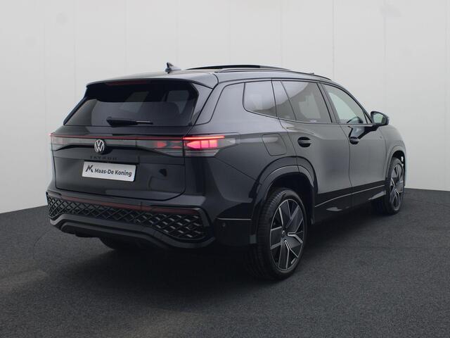 Volkswagen Tayron 1.5 eHybrid 272pk DSG R-Line · Panoramadak · Camera · Keyless · Side Assist · Stuur-& Stoelverwarming · Massagefunctie Bestuurder · Garantie t/m 29-09-2030 of 100.000km