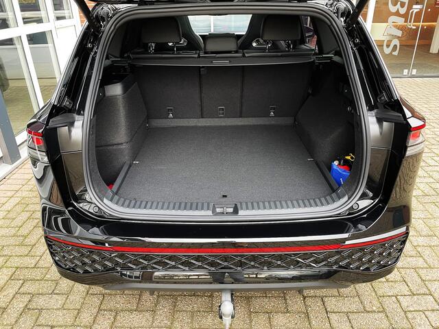 Volkswagen Tayron 1.5 eHybrid R-Line Edition