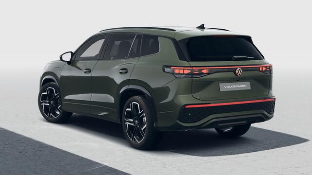 Volkswagen Tayron R-Line Edition | 'App-Connect' draadloze smartphone integratie | Automatische afstandsregeling (Adaptive Cruise Control) | Black Style Pakket