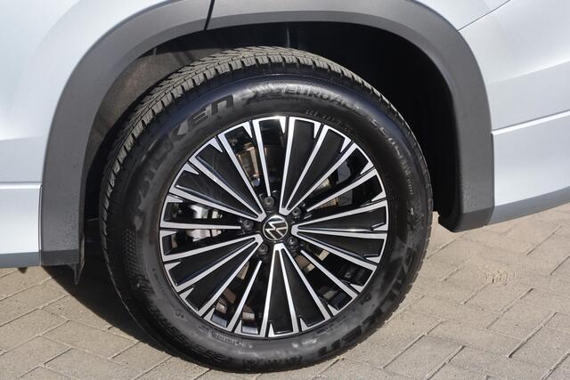 Volkswagen Tayron 1.5 eHybrid Life Edition 150KW/204PK, Snelladen 40KW mogelijk, 60 mnd 100.000km garantie, 18" LMV All season, wegklapbare trekhaak, stoelverwarming, DCC, adaptief onderstel, privacy glas, chrome dakrail, camera, side assist, ACC 3 zone climatronic, park a