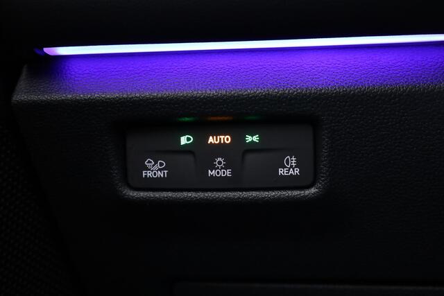 Volkswagen Tayron 1.5 eTSI Life Edition 7p. | Panoramadak | Elek. Trekhaak | Adapt. Cruise | Stoel- Stuurverw/ | Apple CarPlay | Dodehoekdet.