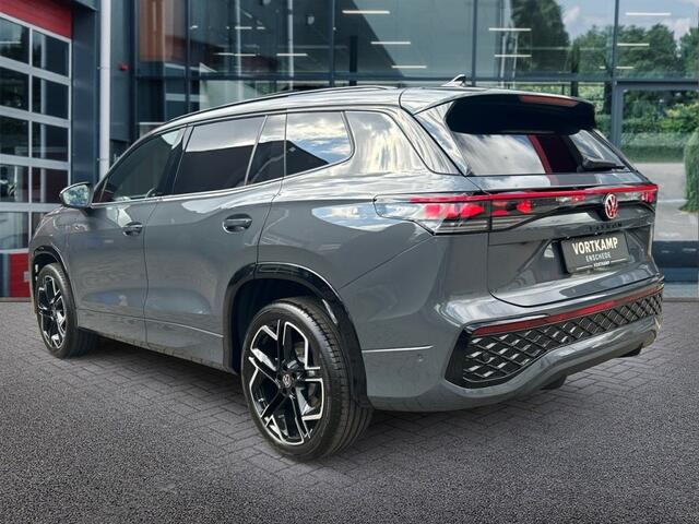 Volkswagen Tayron 1.5 TSI R-LINE E-HYBRID 272 PK H+K/LEDER/PANO-DAK/360-CAMERA/HenK/TRE