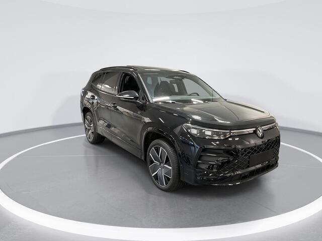 Volkswagen Tayron 1.5 eTSI 272pk DSG R-Line Edition · Wegklapbare Trekhaak · Panoramadak · Keyless · 360 Camera · 20'' Inch · Garantie t/m 20-01-2031 of 100.000km