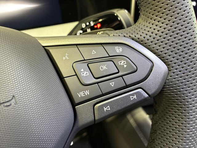 Volkswagen Tayron 1.5 eTSI 272pk DSG R-Line Edition · Wegklapbare Trekhaak · Panoramadak · Massage · Keyless · Elek. Achterklep · 20'' Inch · Garantie t/m 30-10-2030 of 100.000km