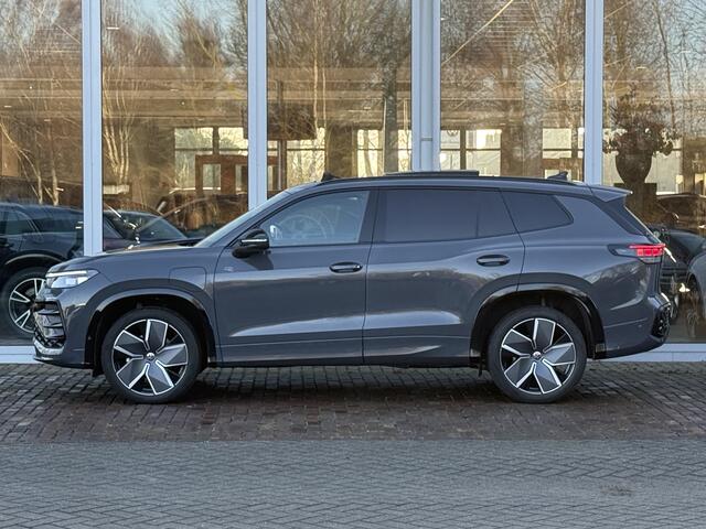 Volkswagen Tayron 1.5 eHybrid R-Line Edition | Trekhaak | 360° Camera | Pano