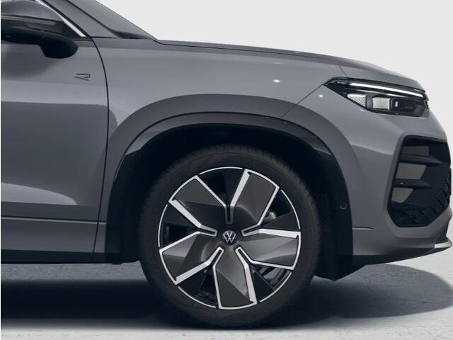 Volkswagen Tayron R-Line Edition 1.5 eHybrid 204 PK 6 versn. DSG · Black Style Pakket · Panoramaschuif-kanteldak · Trekhaak inklapbaar, met elektrische ontgrendeling, incl. aanhangermanoeuvreerhulp Trailer Assist ·