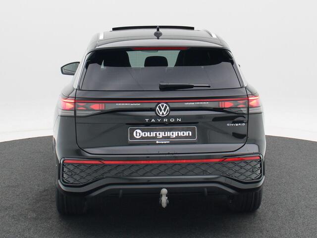 Volkswagen Tayron 1.5 eHybrid 272 Pk Automaat R-Line Edition | Panoramadak | Trekhaak | 20 Inch | Camera | Stuur- en Stoelverwarming | Full LED
